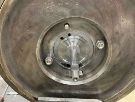 The splash plate has been installed